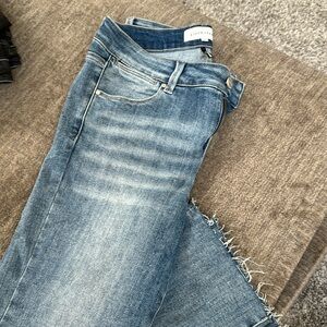 Risen raw hem cropped denim